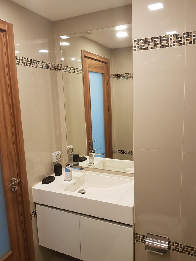 Club Royal Suites Pattaya Buitenkant foto