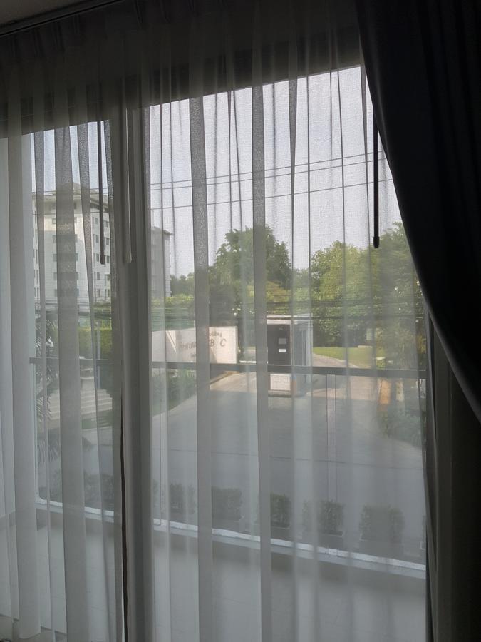 Club Royal Suites Pattaya Buitenkant foto