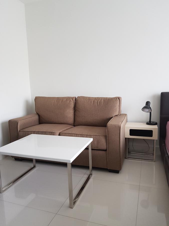 Club Royal Suites Pattaya Buitenkant foto